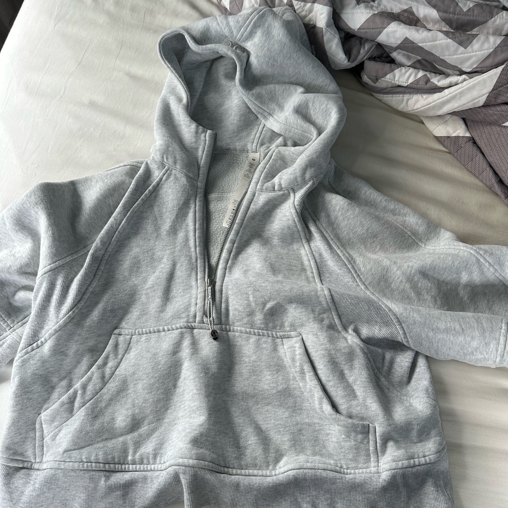 lululemon athletica Light Gray Hooded Pullover